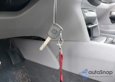 2010 Honda Accord 2.4 Ex-L from USA, damaged, VIN 1HGCP2F83AA104187